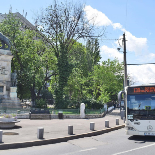 Linia 139 deviata in zona Leul, autobuze pe traseu modificat in timpul ceremoniei militare