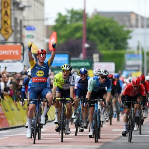 Danezul Mads Pedersen, învingător în prima etapă a Criterium du Dauphine