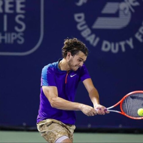 Taylor Fritz continuă cursa spre al treilea titlu ATP la Eastbourne